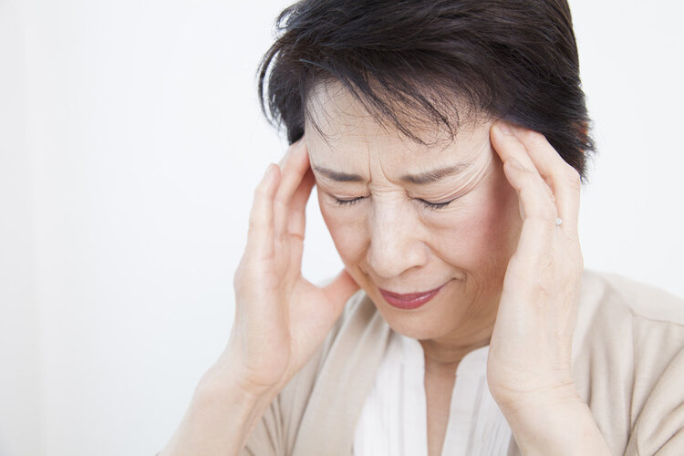 Decoding Headache Signals: 6 Symptoms to Watch